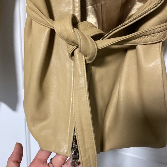 Tan leather jacket size L - Picture 4 of 6